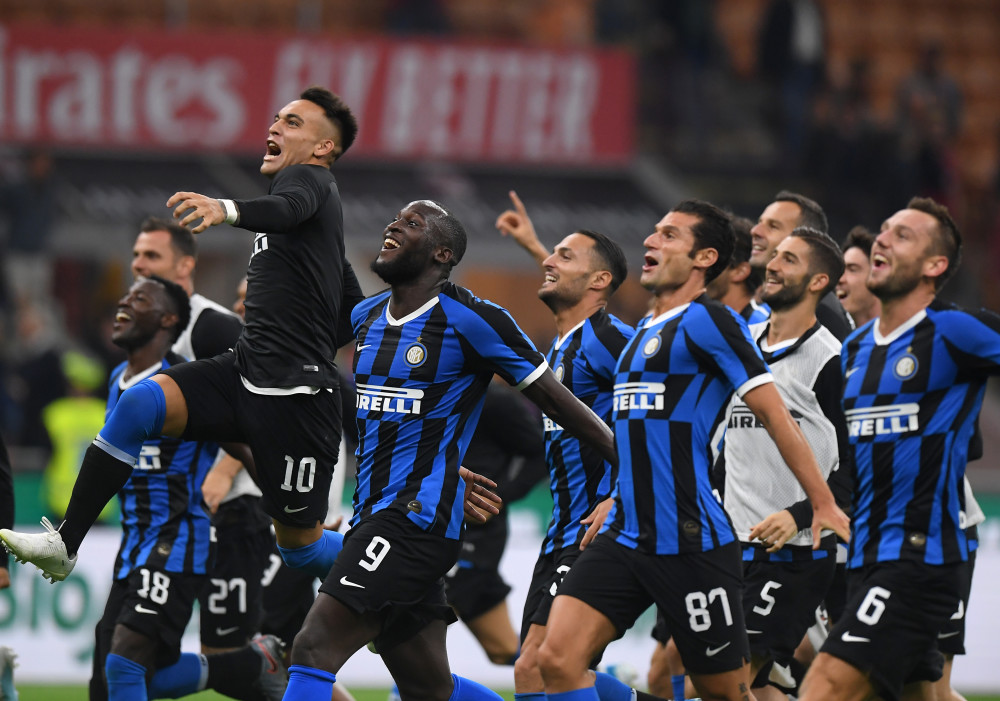 T1还是打不过GEN，Faker赛后喝水，手又开始发抖了