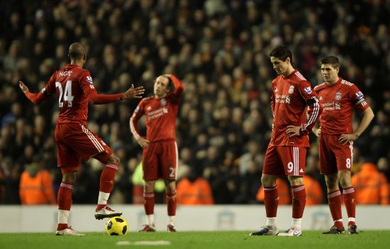 詹皇41岁前夕狂飙36分 湖人客场惜败 赛后争议焦点指向裁判尺度统一性