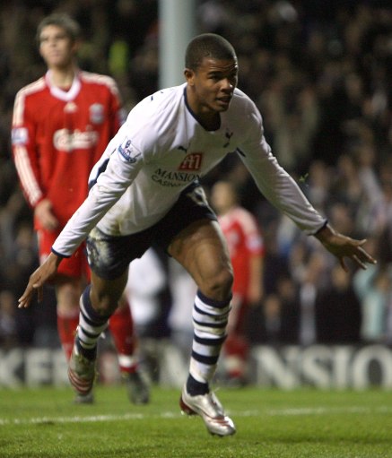 飞人舞步演绎绿茵艺术贾府教父推动战术革新