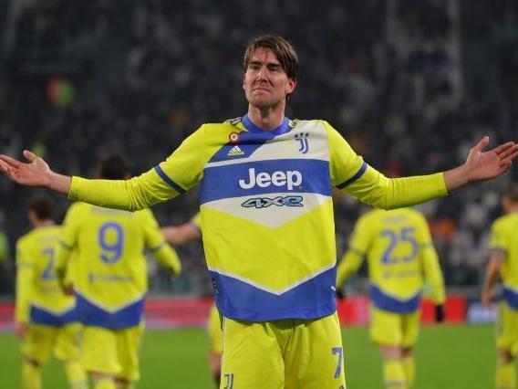 门德斯：菲利克斯去马竞是他自己决定的，当时也可以去曼城